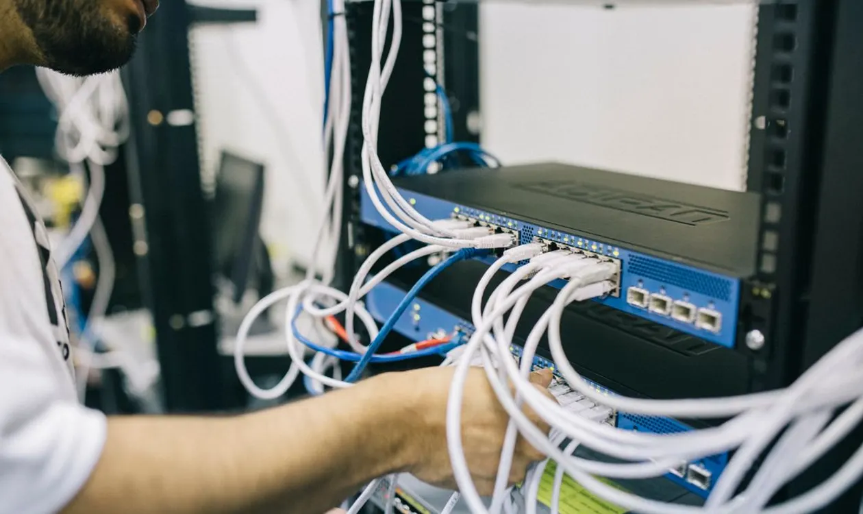 LAN cabling and network equipment